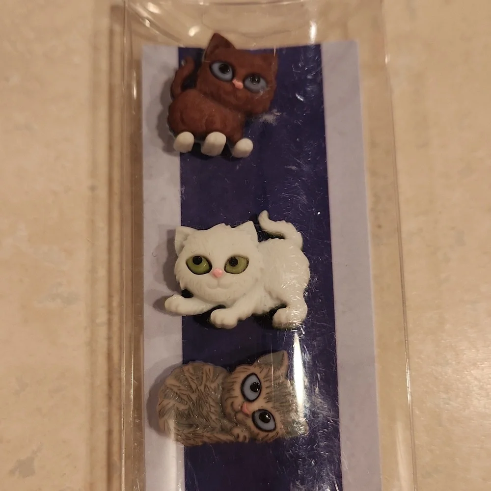 NEW Simply Charmed Cat Kitten Magnetic Wine Charms Markers Set of 6 New In Box